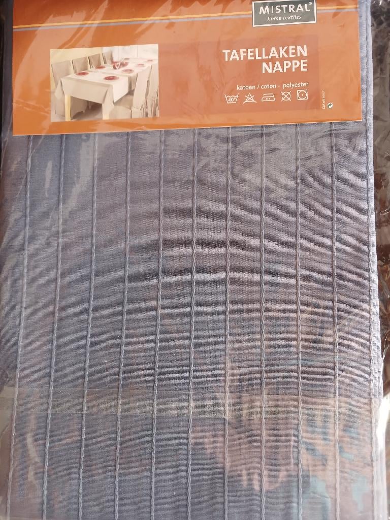 Tafellaken Mistral grijs nieuw, Huis en Inrichting, Tafelkleden, Ophalen, Nieuw, Rechthoek, Binnen