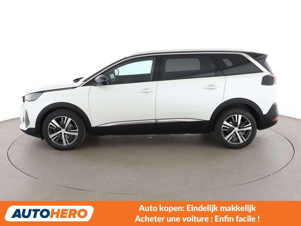 Peugeot 5008 1.5 Blue-HDi Allure Pack (bj 2023, automaat), Euro 6, https://public.car-pass.be/vhr/d67240cc-6d94-408d-9440-f887f231932d