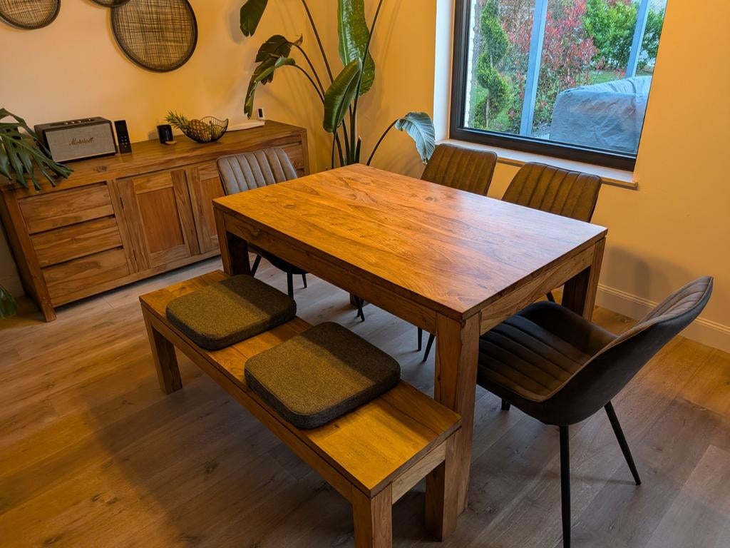 Eettafel + bank in massief Sheeran 6 personen L130, Huis en Inrichting, Ophalen