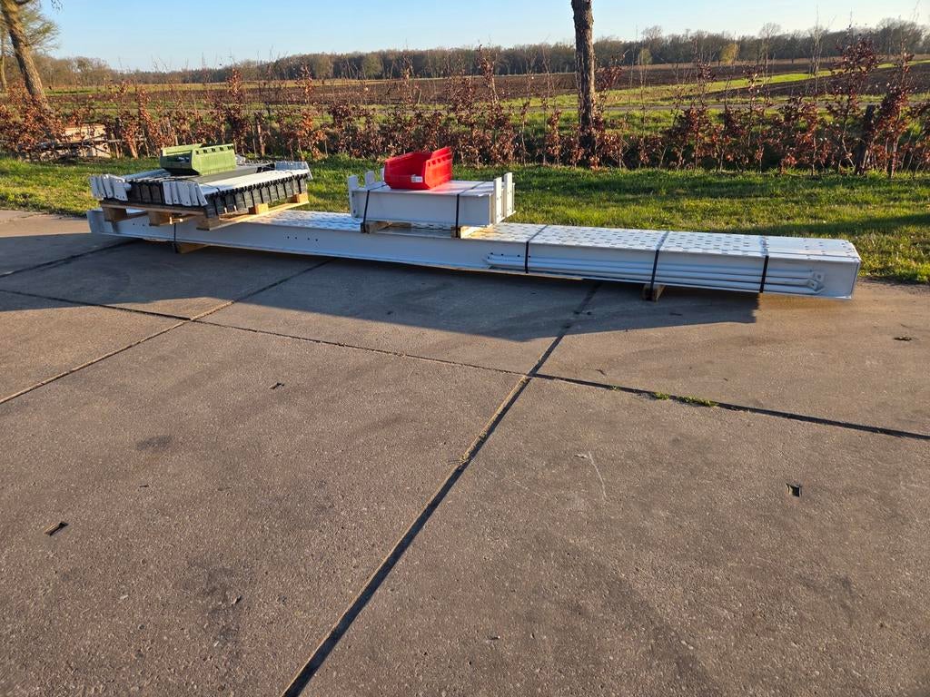 Draagarmstelling enkelzijdig 5x st ipe200 5.5hx1.0dx5.15l, Doe-het-zelf en Bouw, Ophalen