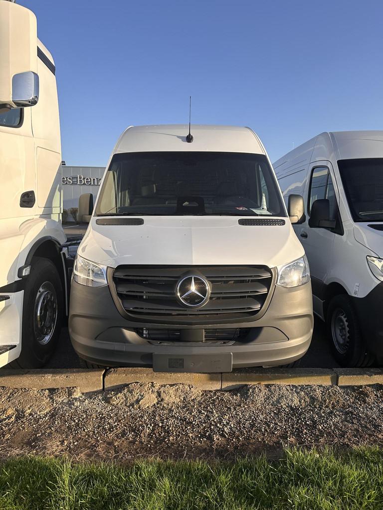 Mercedes-Benz Sprinter Sprinter 317 CDI Panel Van L3 RWD PRO, Auto's, Bestelwagens en Lichte vracht, Automaat, Stof, Wit, Mercedes-Benz