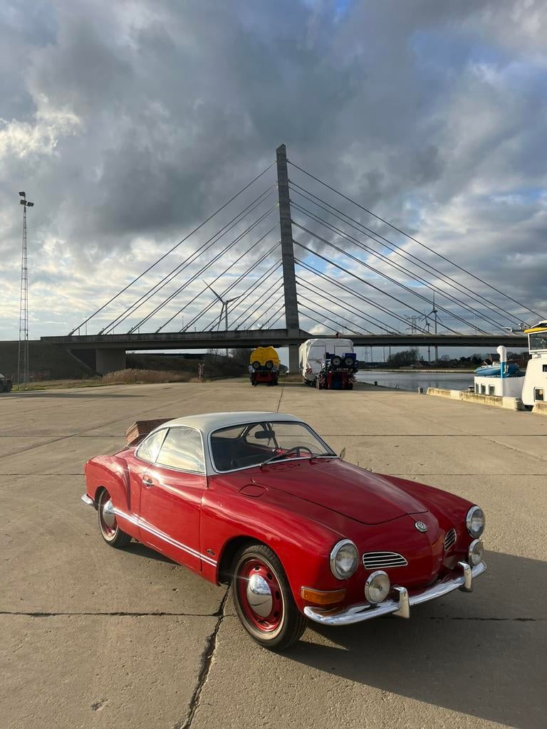 Volkswagen karmann ghia, Auto's, Volkswagen, Particulier, Benzine, Euro 1, Automaat, Rood, Achterwielaandrijving, Ophalen