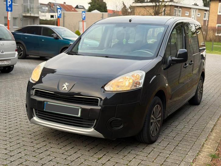 Peugeot Partner 2013 1.6 250.000km Start rijd goed, Auto's, Peugeot, Particulier, Te koop, Partner, Benzine, Euro 5, Monovolume
