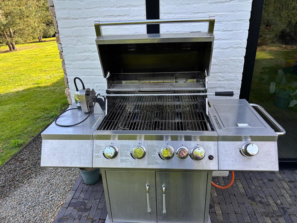 Barbecue à gaz T&T Design avec rôtissoire| en excellent état, Jardin & Terrasse, Enlèvement