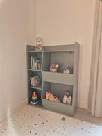 Boekenkast kinderen, Enlèvement