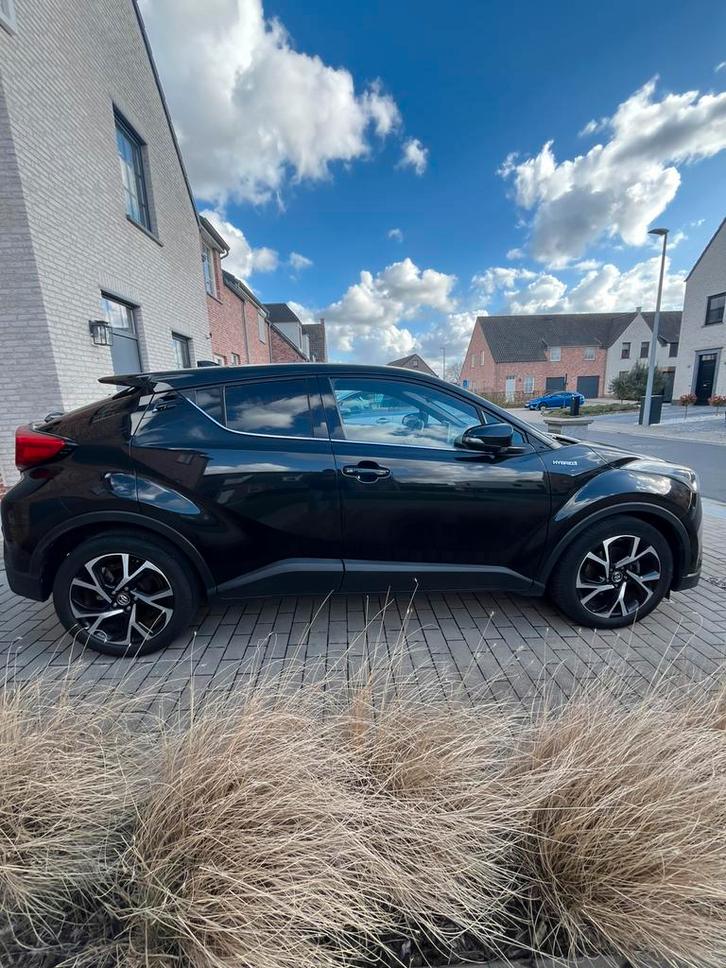 Automatique hybride Toyota, Autos, Toyota, Particulier, C-HR, ABS, Essence, Automatique, Carnet d'entretien, Enlèvement