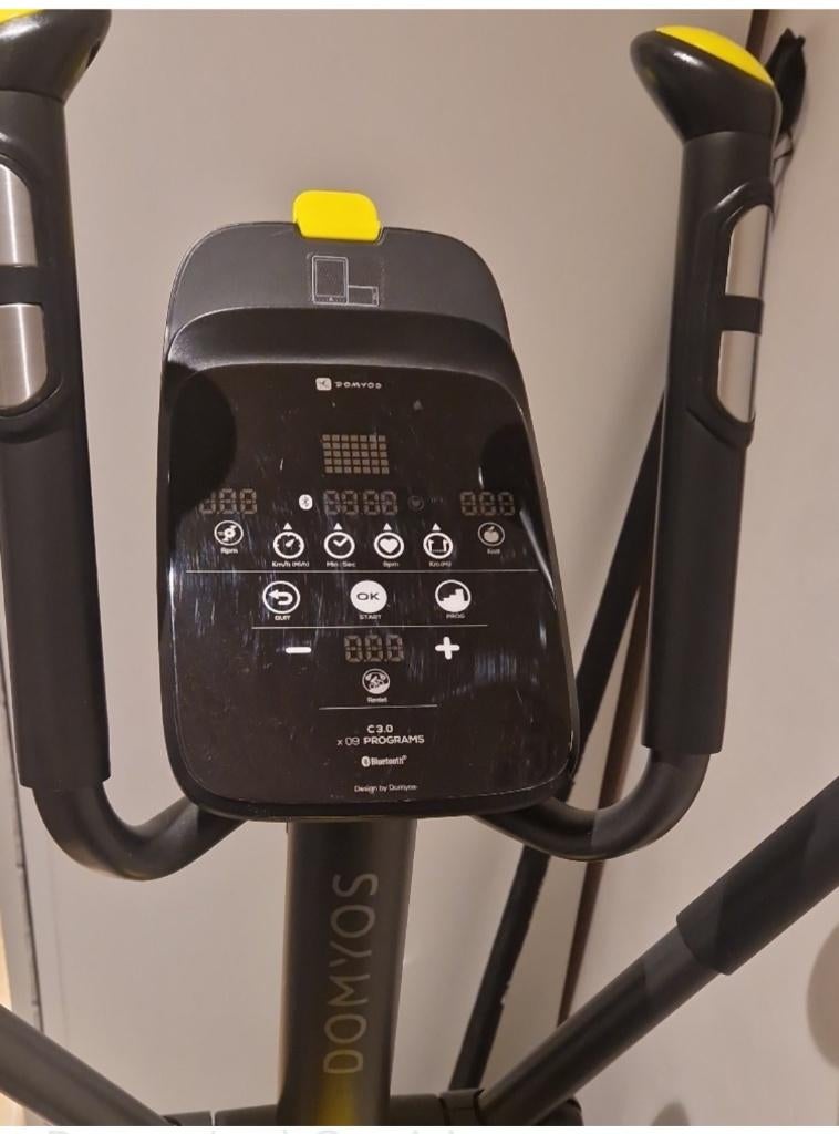 Vélo elliptique DOMYOS EL120 – Bluetooth & Connecté, Sports & Fitness, Appareils de fitness, Utilisé, Vélo elliptique, Bras, Jambes