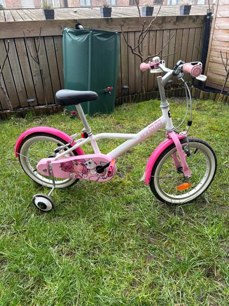 B'twin Meisjesfiets 16 inch zo goed als nieuw, Fietsen en Brommers, Ophalen, Zo goed als nieuw, 16 inch