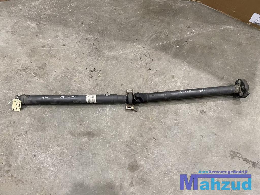 MERCEDES CLK W209 W203 C209 1.8 cardanas tussenas 2034105706, Auto-onderdelen, Remmen en Aandrijving, Mercedes-Benz, Gebruikt