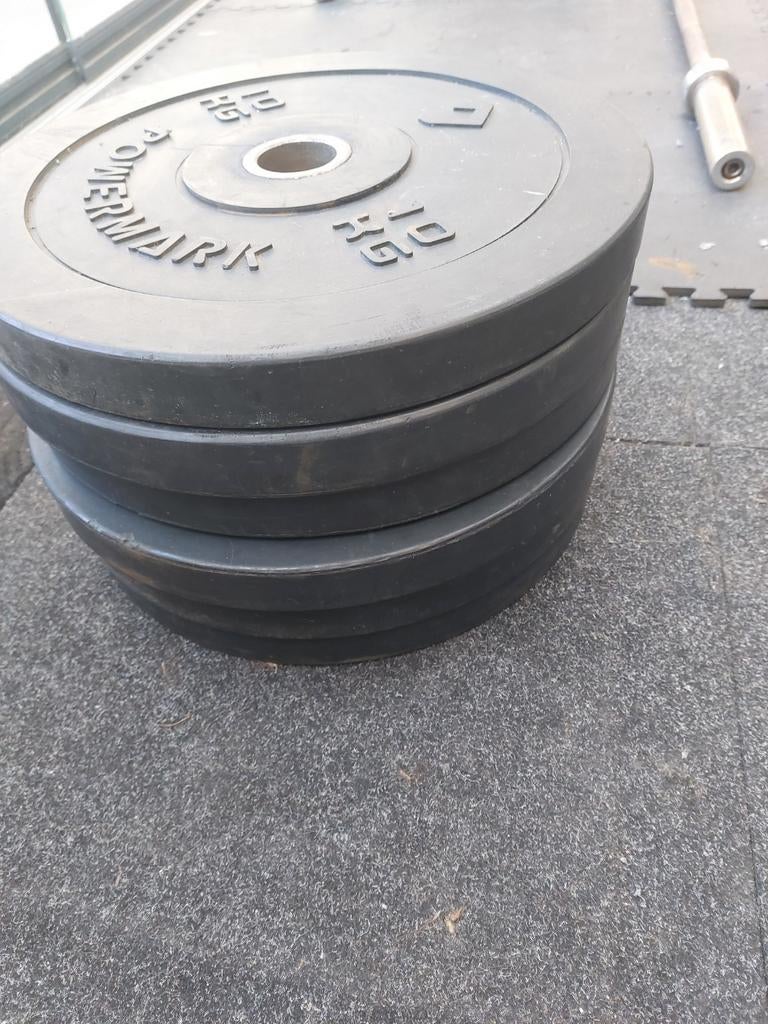 Olympische halterstang met 6x10kg bumperplates, Sport en Fitness, Fitnessmaterialen, Gebruikt, Halterset, Armen, Benen, Borst