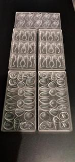 Formes en chocolat, Enlèvement