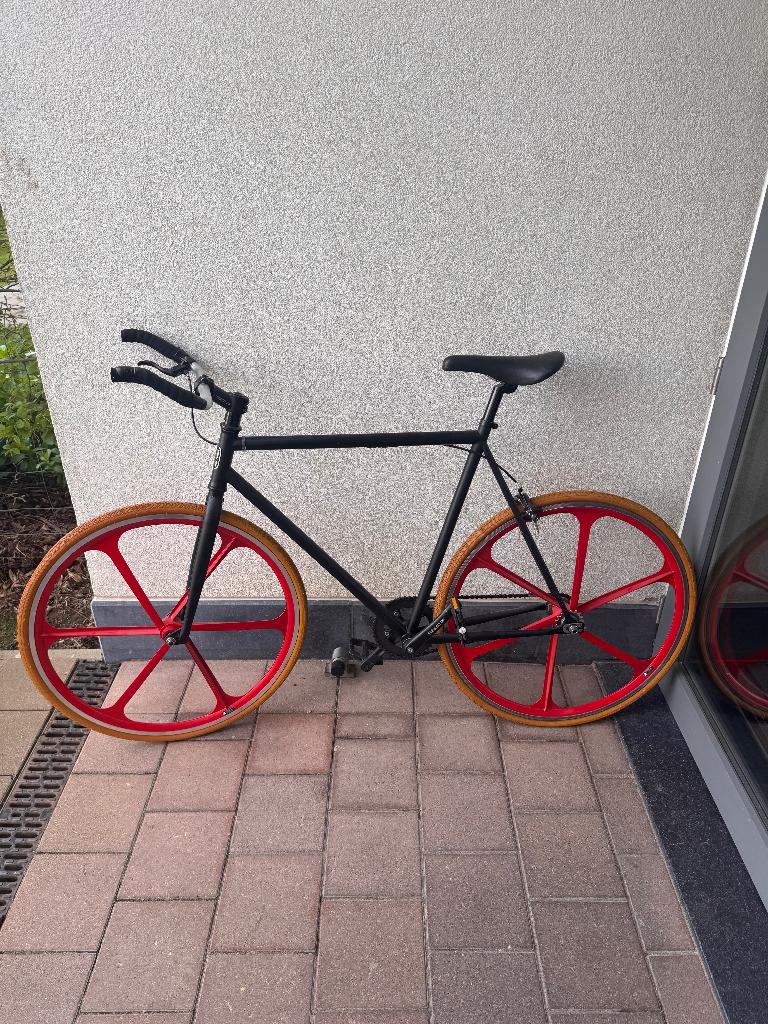 Fixie funked up création couleurs Belgique, Fietsen en Brommers, Fietsen | Heren | Sportfietsen en Toerfietsen, Gebruikt, Overige merken