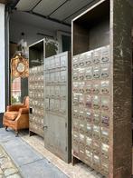 2 grote vintage industriële ladekasten, Ophalen