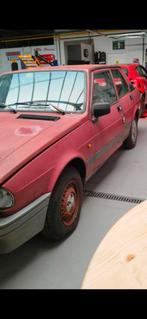 Alfa Romeo Giulietta 1600  Bouwjaar 24-07-1984., Auto's, 4 deurs, Stof, Beige, 1600 cc