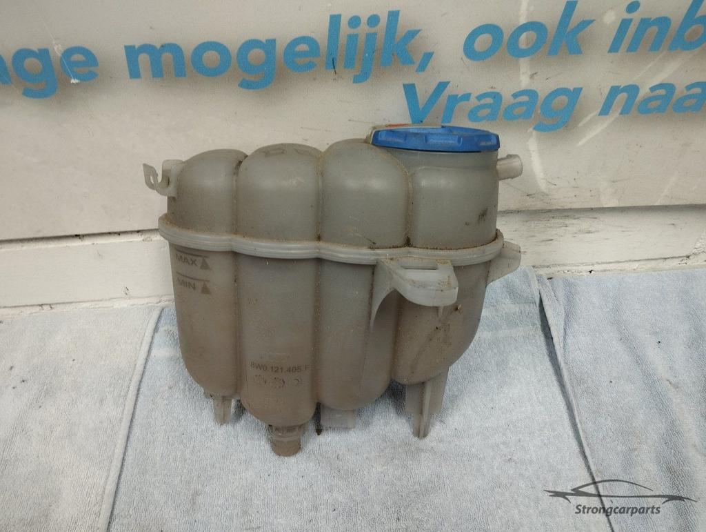 Koelvloeistofreservoir Audi A4/A5 8W/5F 8W0121405F, Gebruikt, -, -, -