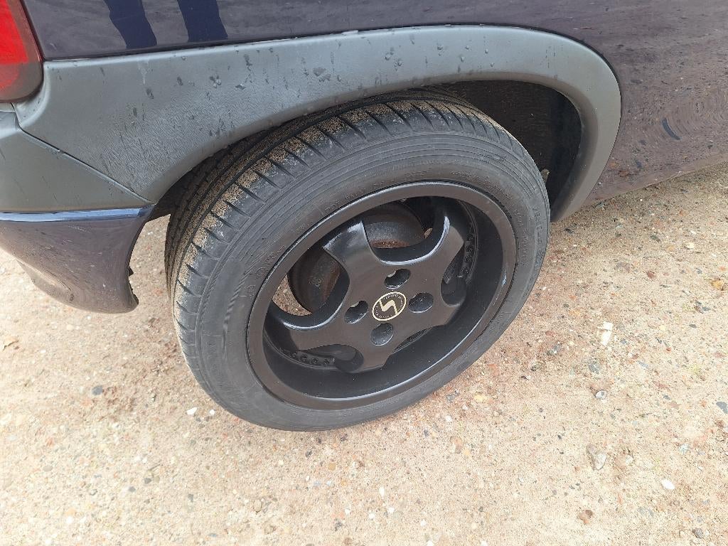 Velgen 4x100, Ophalen, Velg(en)