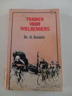 Boek Trainen voor wielrenners Koers Wielrennen Sport, Ophalen of Verzenden, Lopen en Fietsen