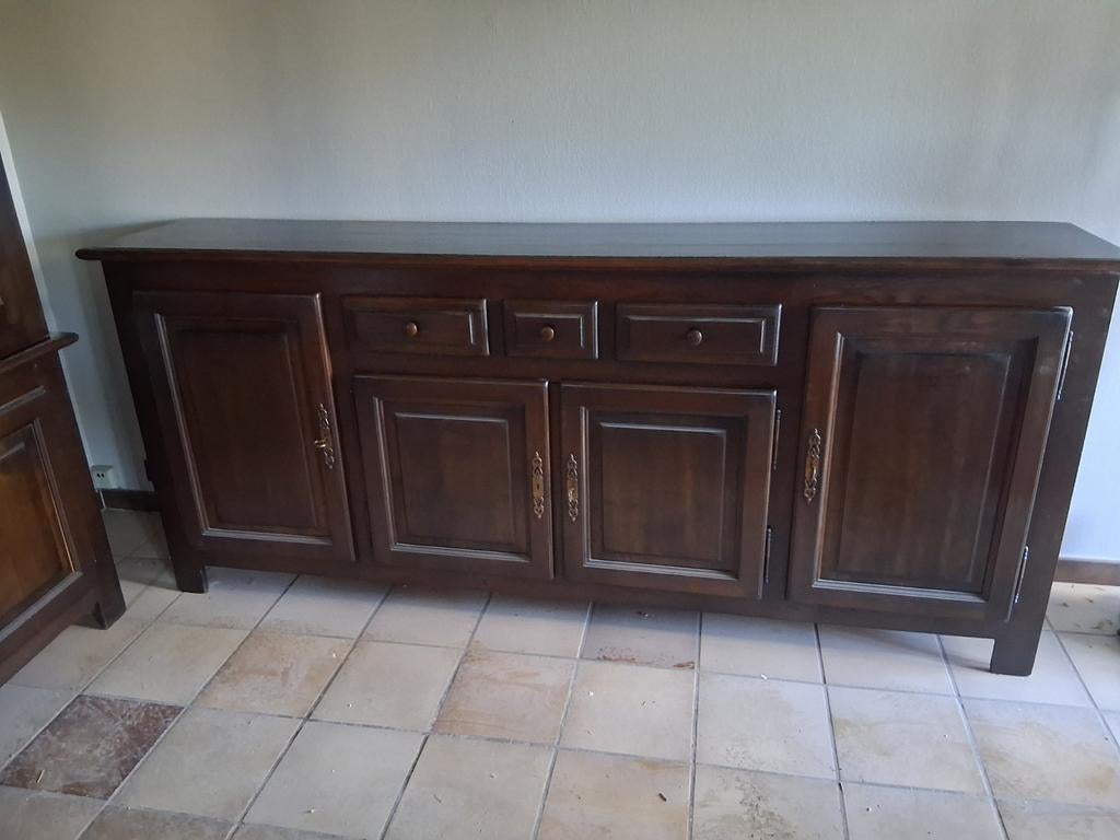 Salle a manger bonne etat avec cle et six chaises, Maison & Meubles, Enlèvement