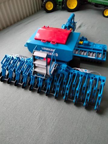 véhicule agricole Lemken, Enlèvement, Comme neuf