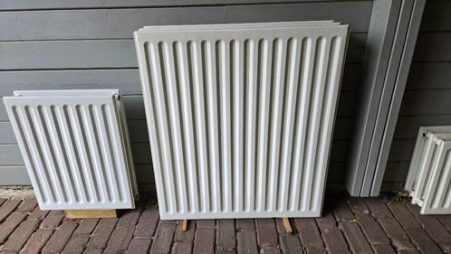 CV radiator (3 verschillende afmetingen), Doe-het-zelf en Bouw, Verwarming en Radiatoren, Gebruikt, Radiator, Ophalen