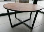 2 houten salontafels, Huis en Inrichting, Tafels | Salontafels, Ophalen, Rond, 50 tot 100 cm, Zo goed als nieuw