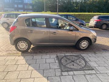 OPEL Corsa essence ,1,2 cc à partir du 11/2012 climatisation