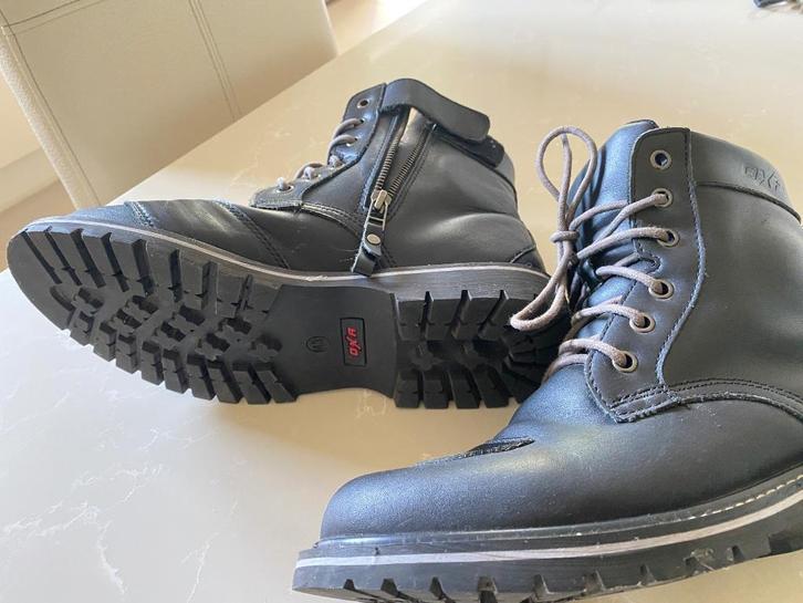 Bottines pointures 43, Kleding | Heren, Schoenen, Zo goed als nieuw, Veterschoenen, Zwart, Ophalen