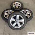 VW T-Roc Bridgestone Blizzak LM005 205/60/R16 92H, Auto-onderdelen, Banden en Velgen, Gebruikt, 16 inch, Banden en Velgen, Personenwagen