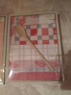 mooie grote cadeaudoos keukenhanddoek, theedoek,houten lepel, Ophalen of Verzenden, Nieuw