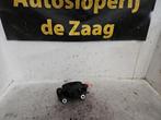 Remklauw (Tang) rechts-voor van een Opel Mokka, Ophalen of Verzenden, 3 maanden garantie, Gebruikt, Opel
