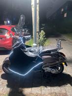 Vespa primavera, Fietsen en Brommers, Ophalen, Klasse A (25 km/u), Zo goed als nieuw, Benzine