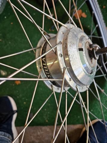 Stella voorwielmotor beschikbaar voor biedingen
