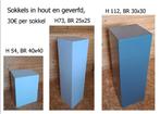 Sokkels in hout 30€ per sokkel, Ophalen, Gebruikt