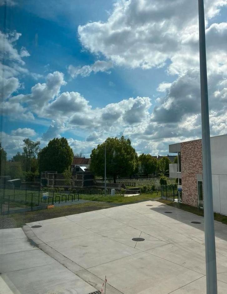 Loods / Magazijn in Harelbeke, Immo, Garages en Parkeerplaatsen, Provincie West-Vlaanderen