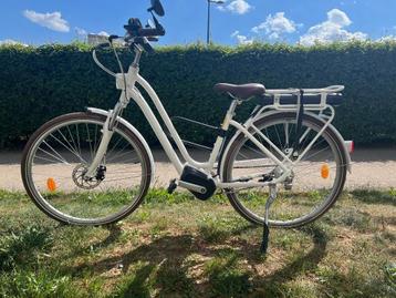 Vélo électrique Elops 920 blanc beschikbaar voor biedingen