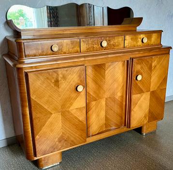 Art-Deco-keukenkast  beschikbaar voor biedingen