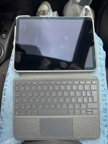 iPad Air 5 (256 Go) + Apple Pencil 2 + coque clavier beschikbaar voor biedingen