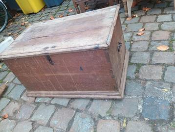 Houten eik kist dekens, speelgoed , partner?? beschikbaar voor biedingen