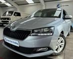 Skoda Fabia AMBITION 1.0 60CH 27.035KMS CARPLAY 1er MAIN GAR, Auto's, Skoda, Stof, Gebruikt, Zwart, Bedrijf
