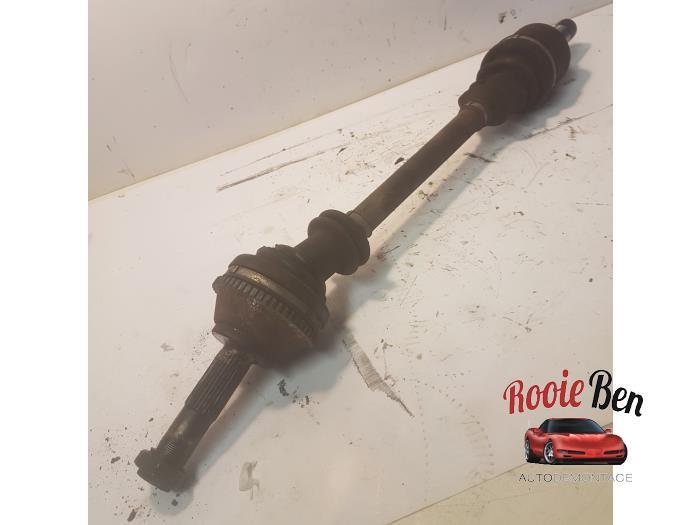 Arbre de transmission avant gauche d'un Fiat Ducato, Autos : Pièces & Accessoires, Freins & Transmission, Fiat, Utilisé, 3 mois de garantie