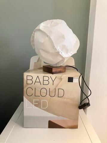 Belux baby cloud beschikbaar voor biedingen