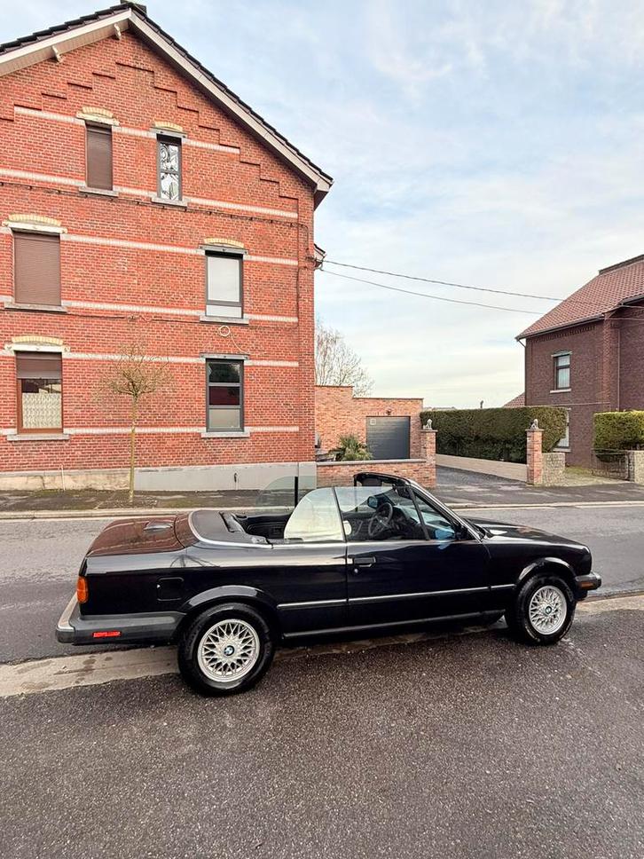 Model: BMW E30 Cabrio, 1987 Motor: 2.5L, 6 cylindres 325 i, Collections, Machines | Autre, Enlèvement ou Envoi