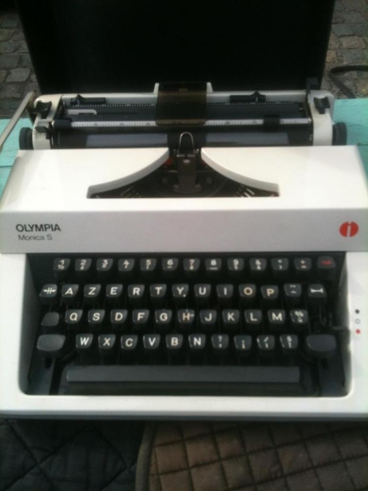 Olympia Monica S typemachine, Diversen, Typemachines, Gebruikt, Ophalen