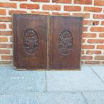 Twee antieke art-deco panelen in eikenhout met steekwerk, Ophalen of Verzenden