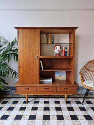 Vintage midcentury kast | boekenkast | vitrinekast retro beschikbaar voor biedingen