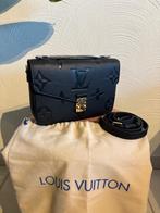 Handtas Louis Vuitton, Handtassen en Accessoires, Tassen | Damestassen, Ophalen of Verzenden, Zo goed als nieuw, Zwart, Handtas