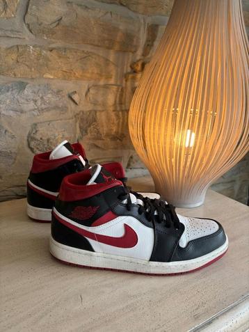 Nike Air Jordan P44  beschikbaar voor biedingen