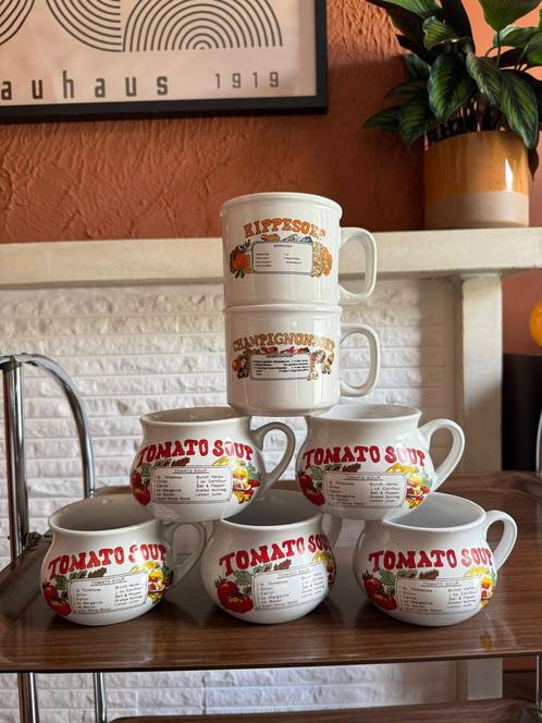 Retro soepkommen met recept – set van 7, Antiek en Kunst, Antiek | Servies compleet, Ophalen
