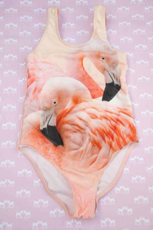Badpak Molo flamingo’s Maat 134 met UV-protectie, Kinderen en Baby's, Kinderkleding | Kinder-zwemkleding, Zo goed als nieuw, Badpak