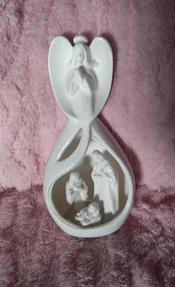 compacte kerststal beschikbaar voor biedingen